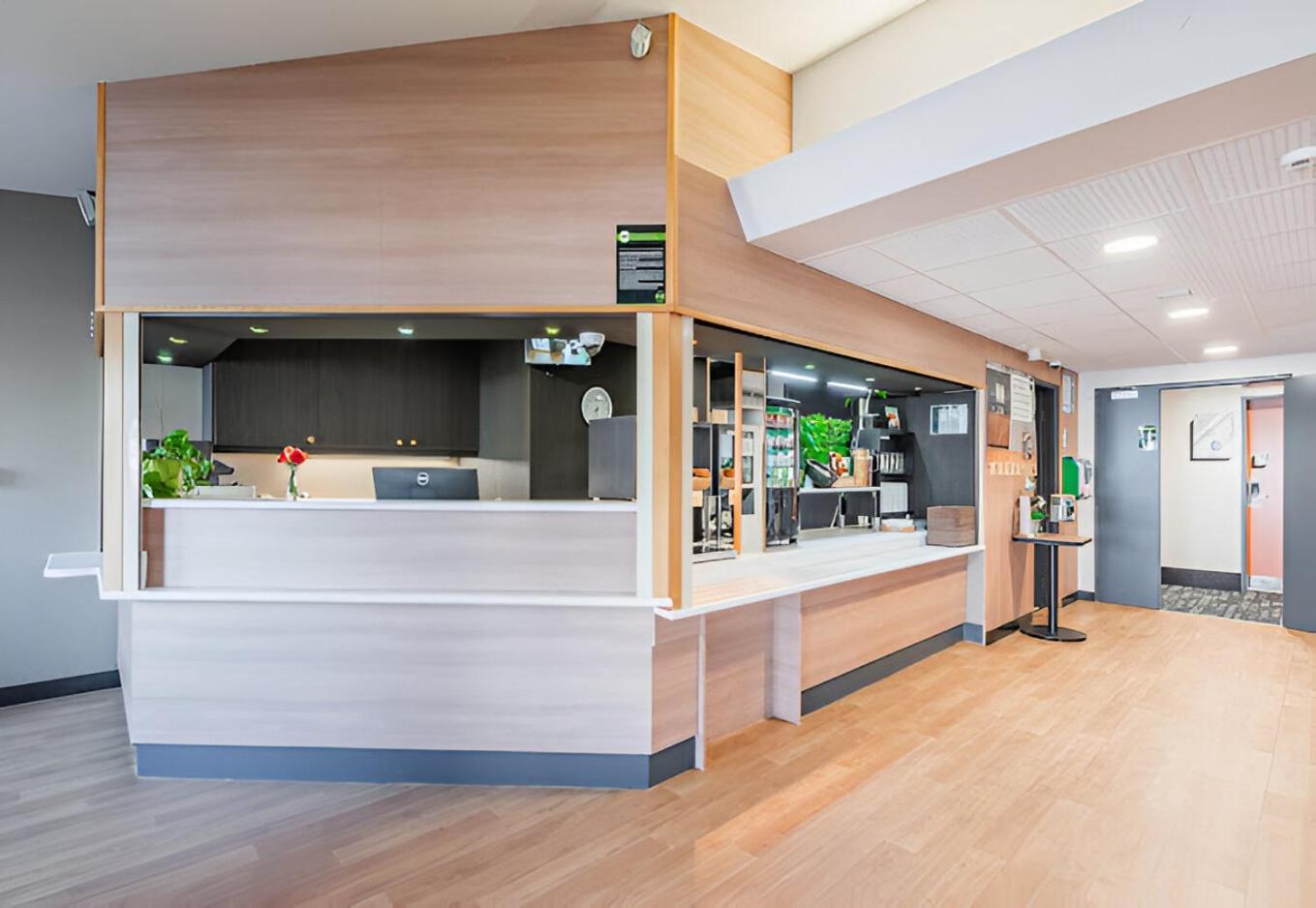 B&B Hotel Strasbourg Aeroport Олцхейм Экстерьер фото