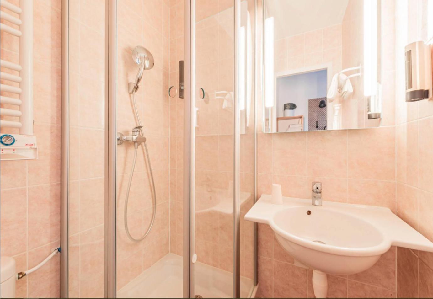 B&B Hotel Strasbourg Aeroport Олцхейм Экстерьер фото