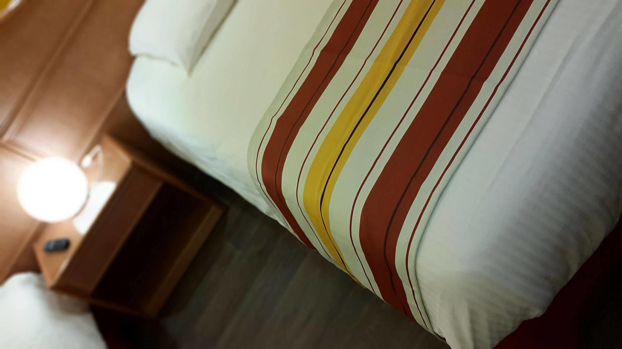 B&B Hotel Strasbourg Aeroport Олцхейм Экстерьер фото