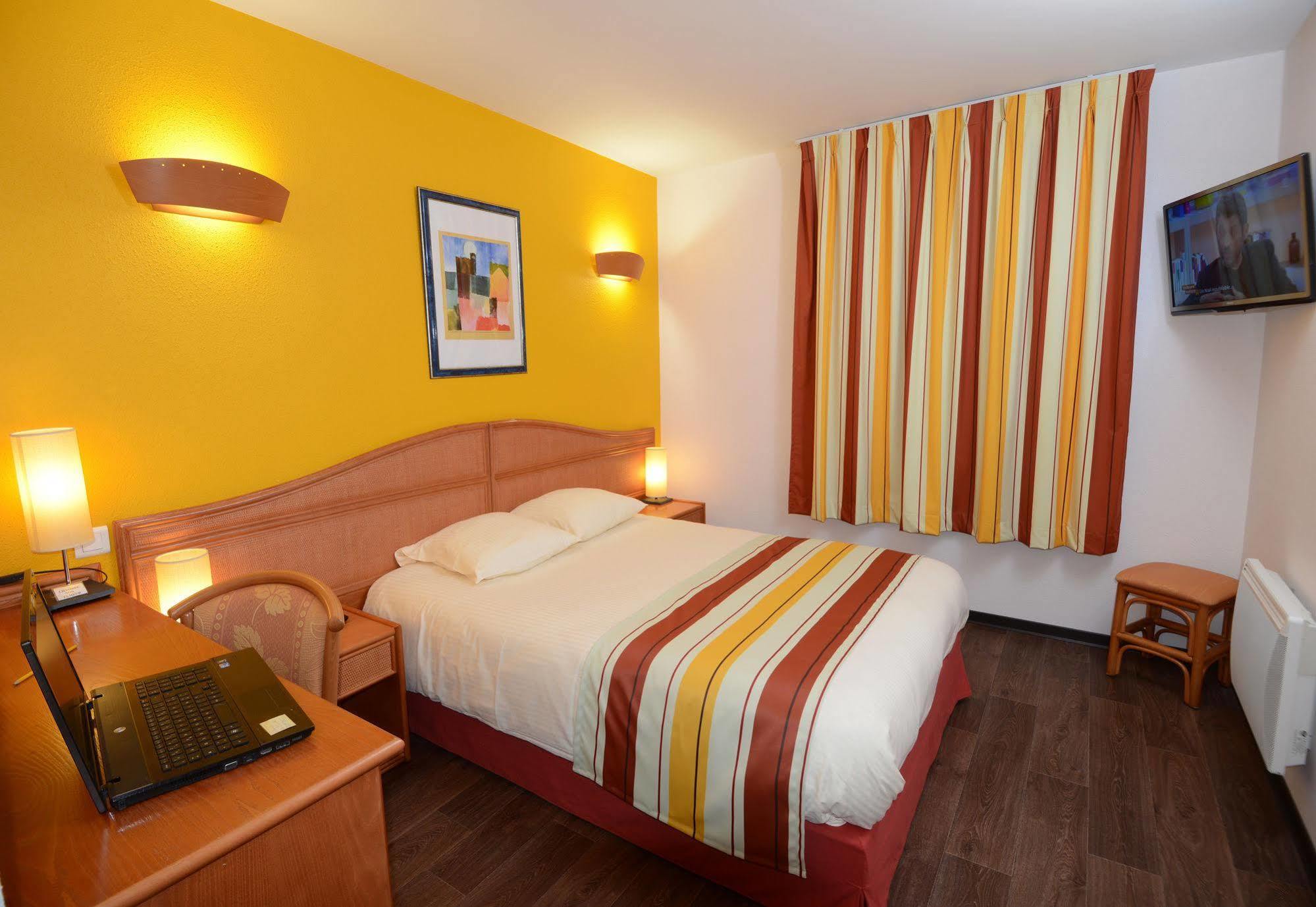 B&B Hotel Strasbourg Aeroport Олцхейм Экстерьер фото